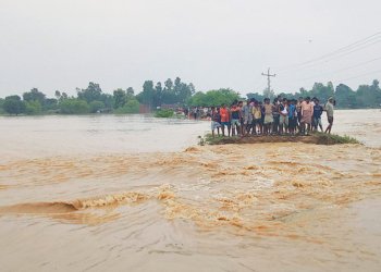 बाढीपहिरोमा परी देशभर मृत्यु हुनेको संख्या १४ पुग्याे, जनजीवन अस्तव्यस्त