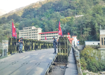 चीनले दिएको चिकित्सा सामग्री आज तातोपानी आइपुग्ने