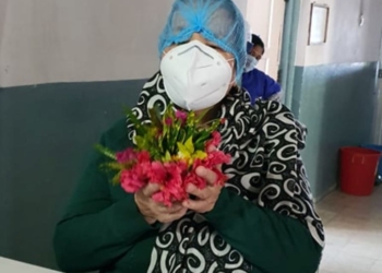 चितवनकी ६३ वर्षीया महिला कोरोना उपचारपछि डिस्चार्ज