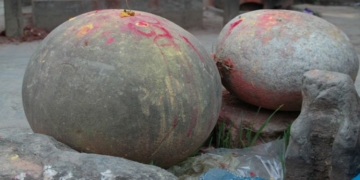 विस्थापनको संघारमा नेवार समुदाय र संकटमा पशुपति क्षेत्रको धर्म संस्कृति