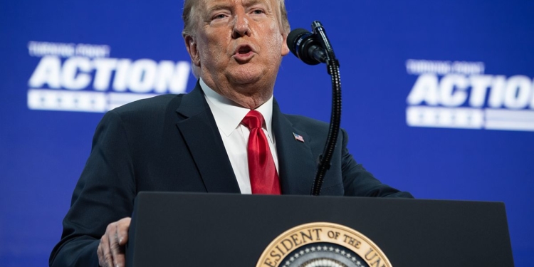(FILES) In this file photo taken on June 23, 2020 US President Donald Trump speaks during a Students for Trump event at the Dream City Church in Phoenix, Arizona. - US President Donald Trump, who has yet to be seen in public wearing a face mask during the coronavirus pandemic, said July 1, 2020 he would have "no problem" doing so -- if conditions called for it. (Photo by SAUL LOEB / AFP)
