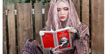 एलेन मस्कहरुलाई तर्साउने ‘घोषणापत्रको भूत’